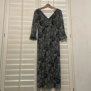 Beautiful Valerie Steven’s Dress Size 12/14.